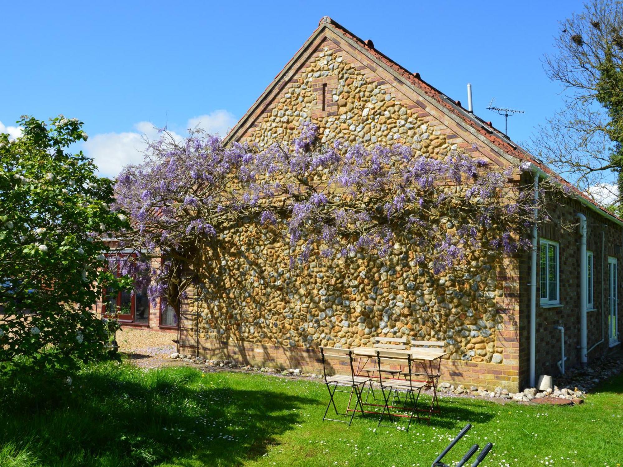 Wisteria Cottage Gayton  Esterno foto